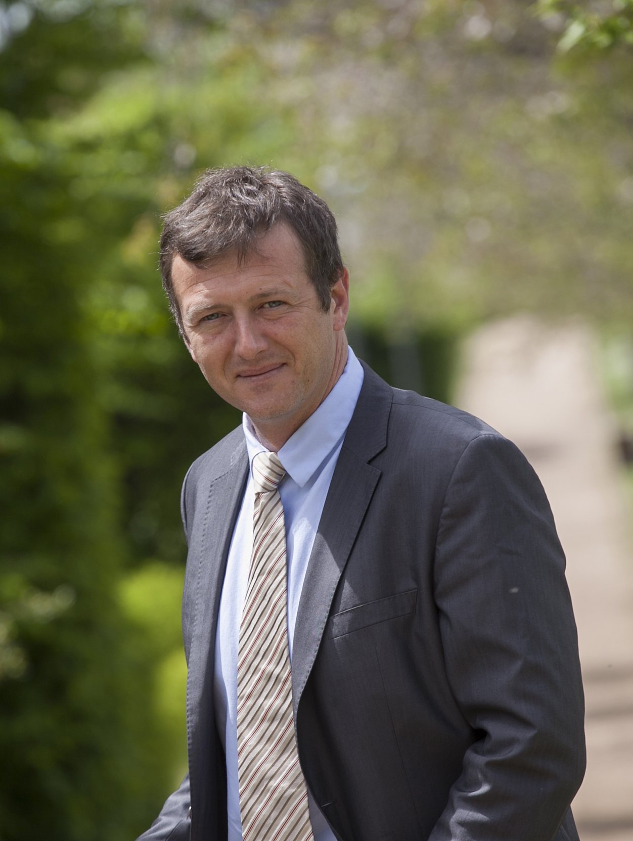 Arnaud Lafon: stabilité fiscale, désendettement et sécurité, au nom de tous les Castanéens