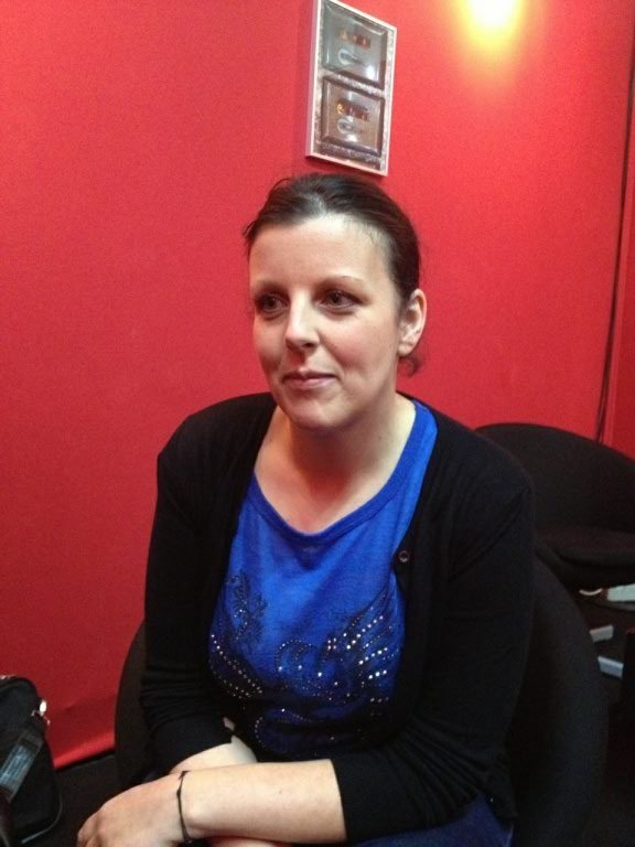 Avec sa tchatche épicée, Sandrine Prim est en tête sur le billot radiophonique