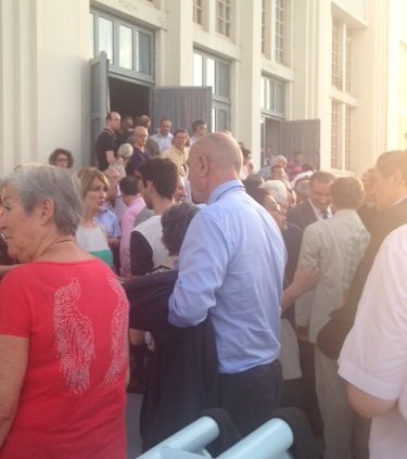 Jean-Luc Moudenc au cœur de ses supporters.