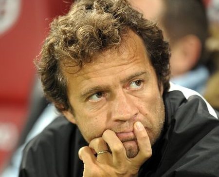 XV de France: Fabien Galthié s’intercale dans l’attaque des idées
